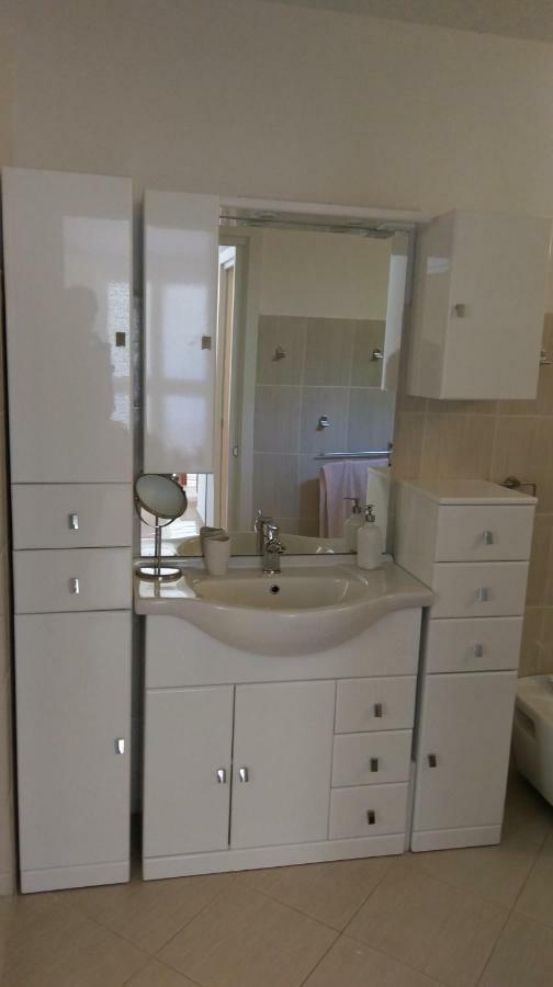 Porozina Tramuntana Holiday Home מראה חיצוני תמונה