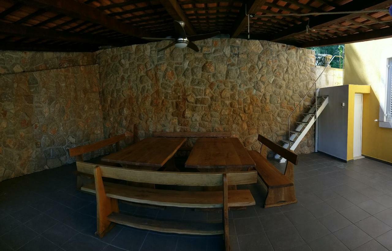 Porozina Tramuntana Holiday Home מראה חיצוני תמונה