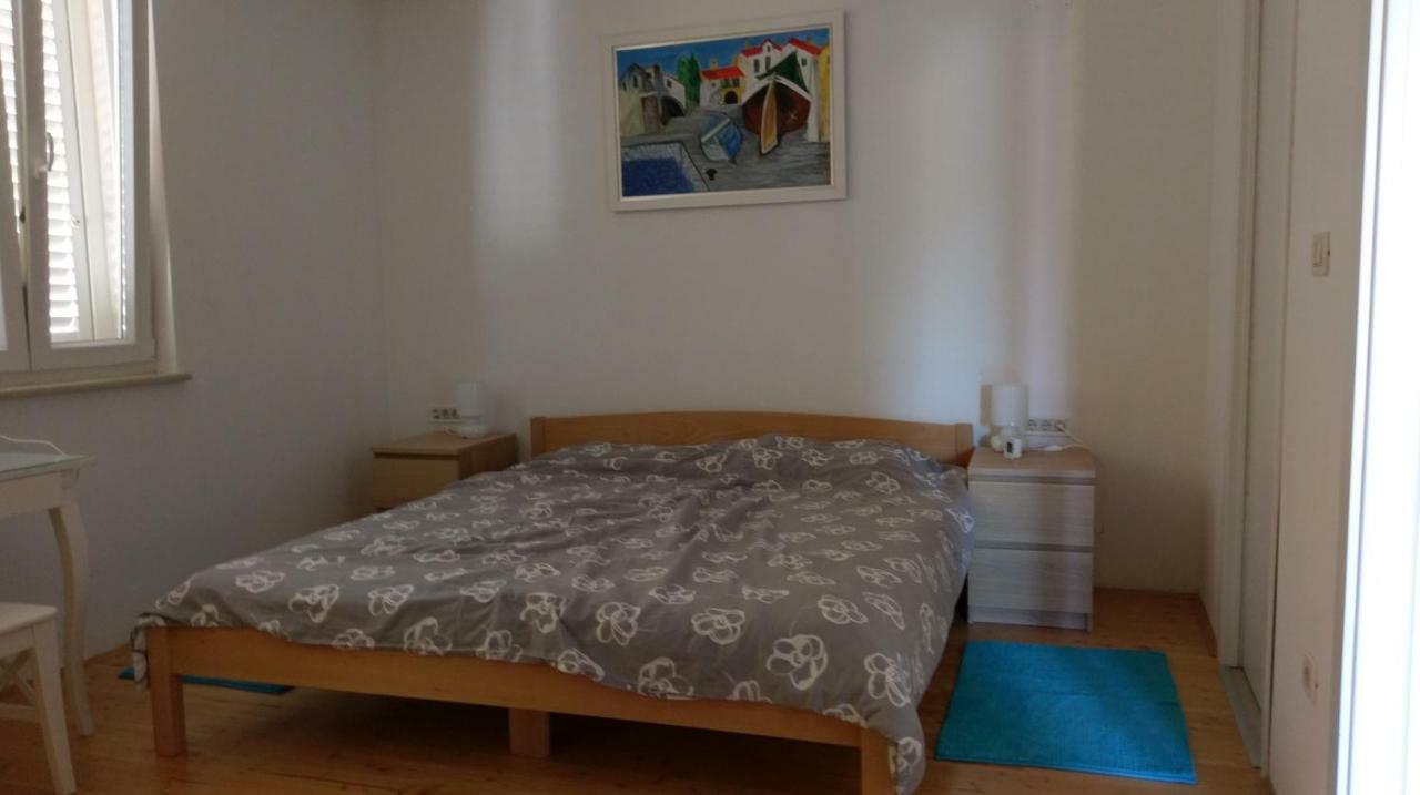 Porozina Tramuntana Holiday Home מראה חיצוני תמונה