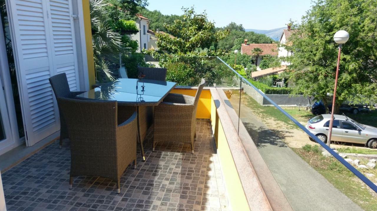 Porozina Tramuntana Holiday Home מראה חיצוני תמונה