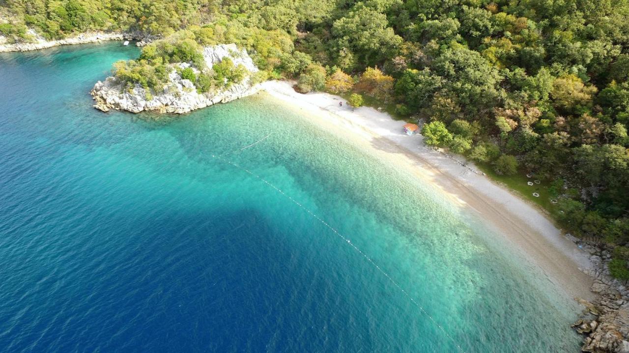 Porozina Tramuntana Holiday Home מראה חיצוני תמונה
